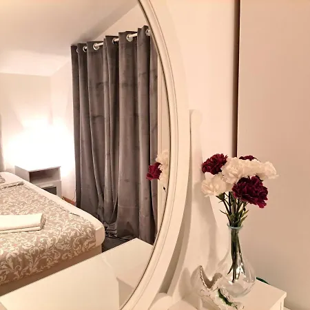 Villa Stone Pearl With Heated Swimming Pool *