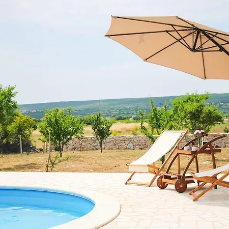 Stone Pearl With Heated Swimming Pool * Sveti Filip i Jakov