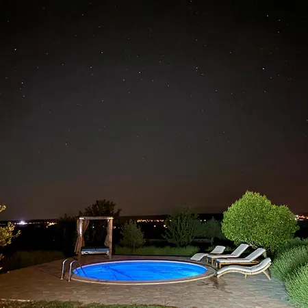 Stone Pearl With Heated Swimming Pool * Sveti Filip i Jakov