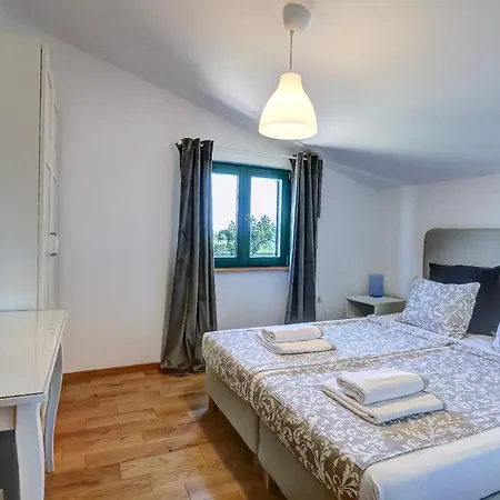 Stone Pearl With Heated Swimming Pool Villa