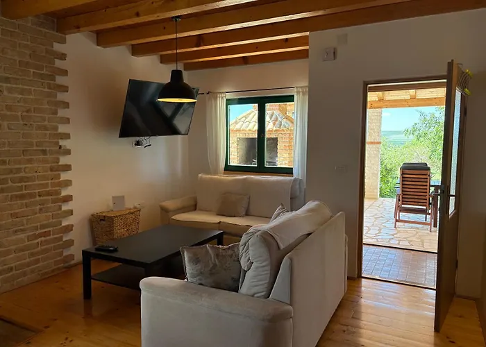 Stone Pearl With Heated Swimming Pool Villa Sveti Filip i Jakov