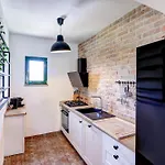 ヴィラ Stone Pearl With Heated Swimming Pool *