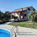 Stone Pearl With Heated Swimming Pool