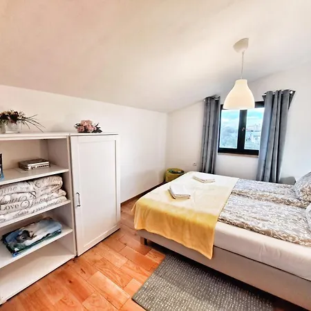 Stone Pearl With Heated Swimming Pool וילה סבטי פיליפ אי ג'קוב