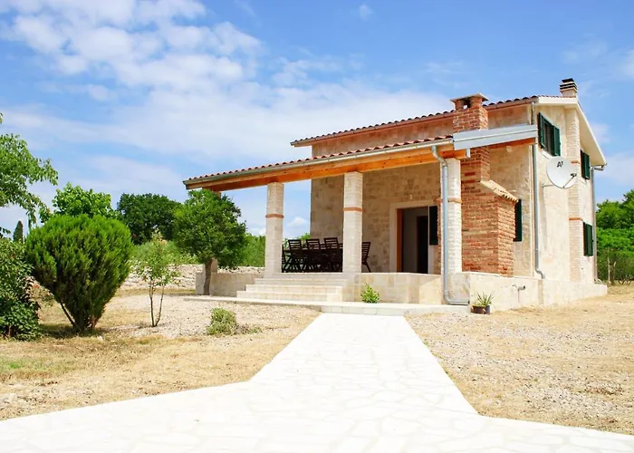 Stone Pearl With Heated Swimming Pool * Sveti Filip i Jakov